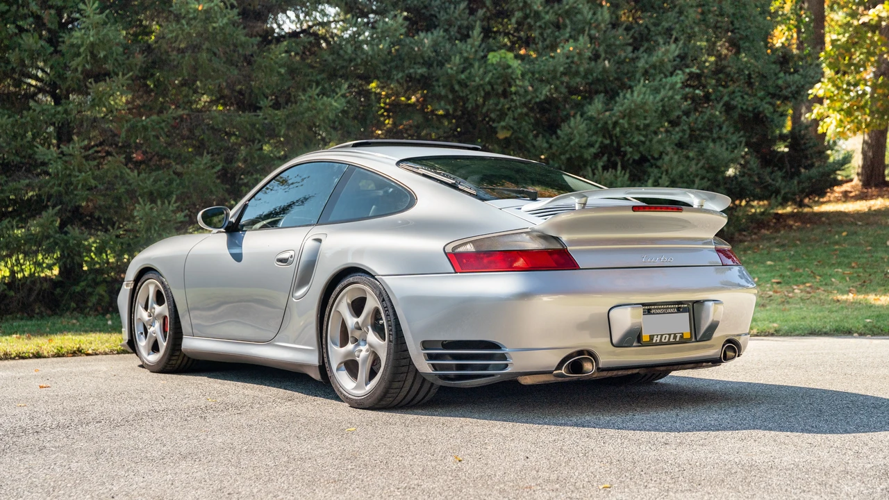 2001 Porsche 996 Turbo - Image 8 of 31