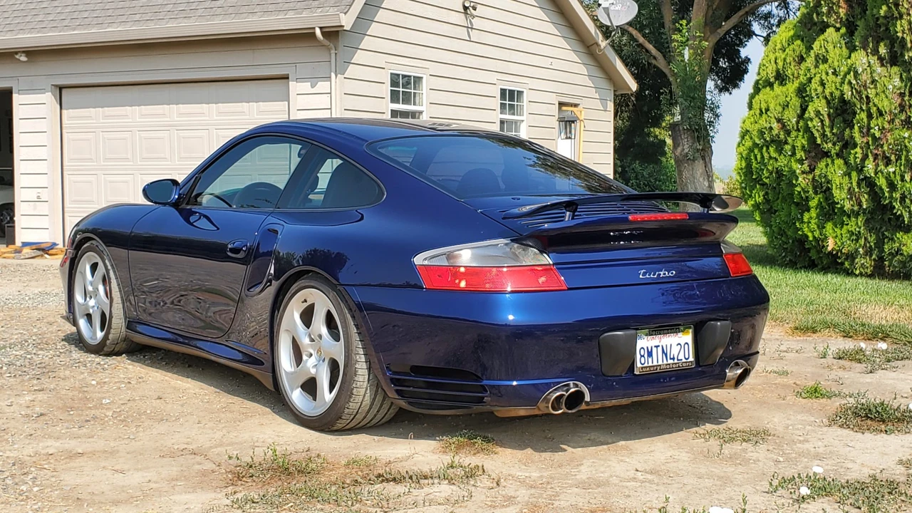 2001 Porsche 996 Turbo - Image 8 of 31