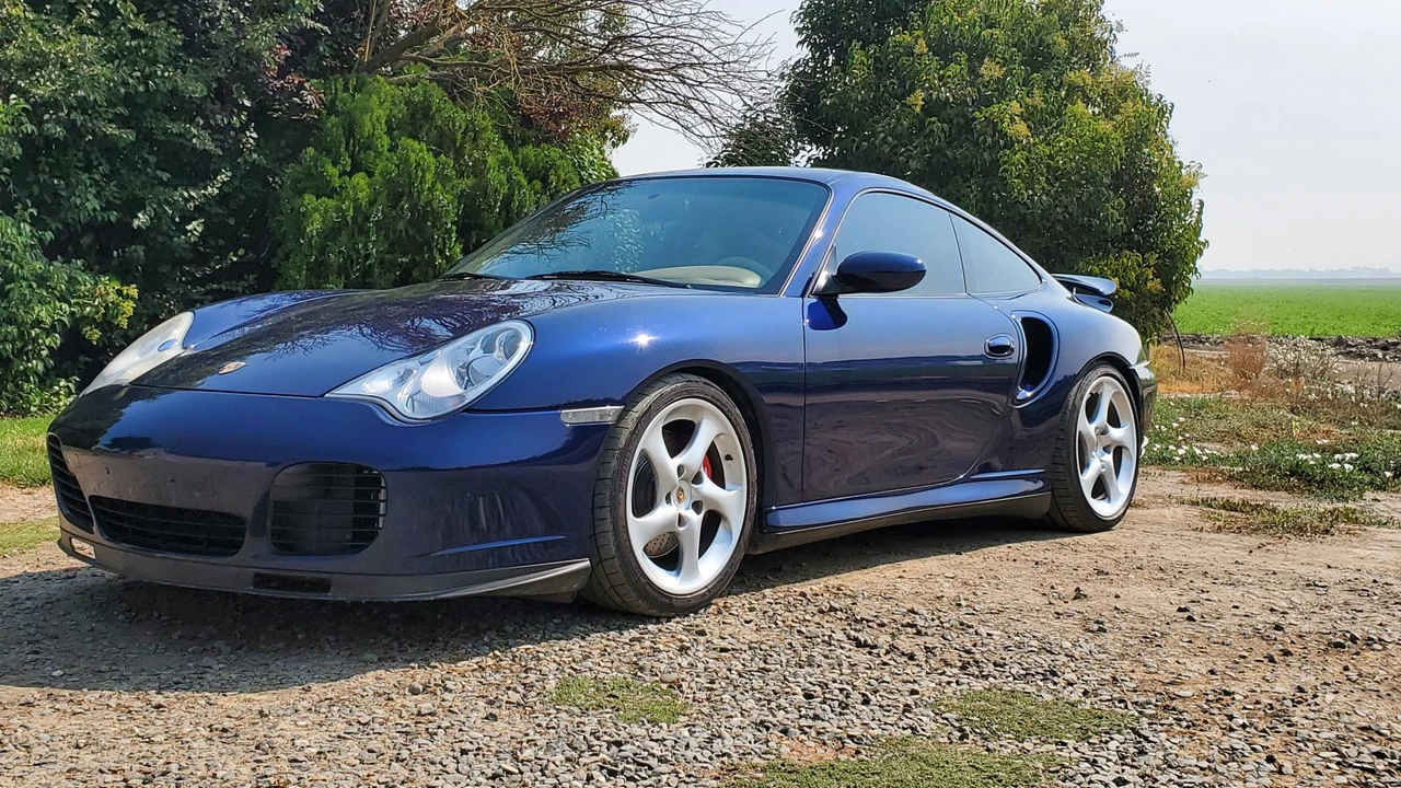 2001 Porsche 996 Turbo - Image 12 of 31