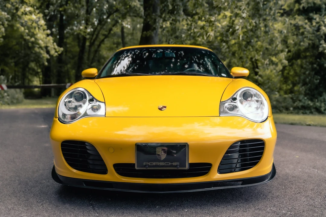 2001 Porsche 996 Turbo - Image 9 of 31