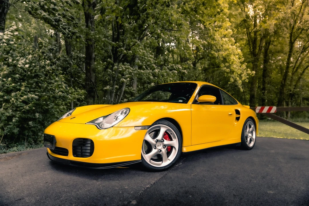 2001 Porsche 996 Turbo - Image 29 of 31