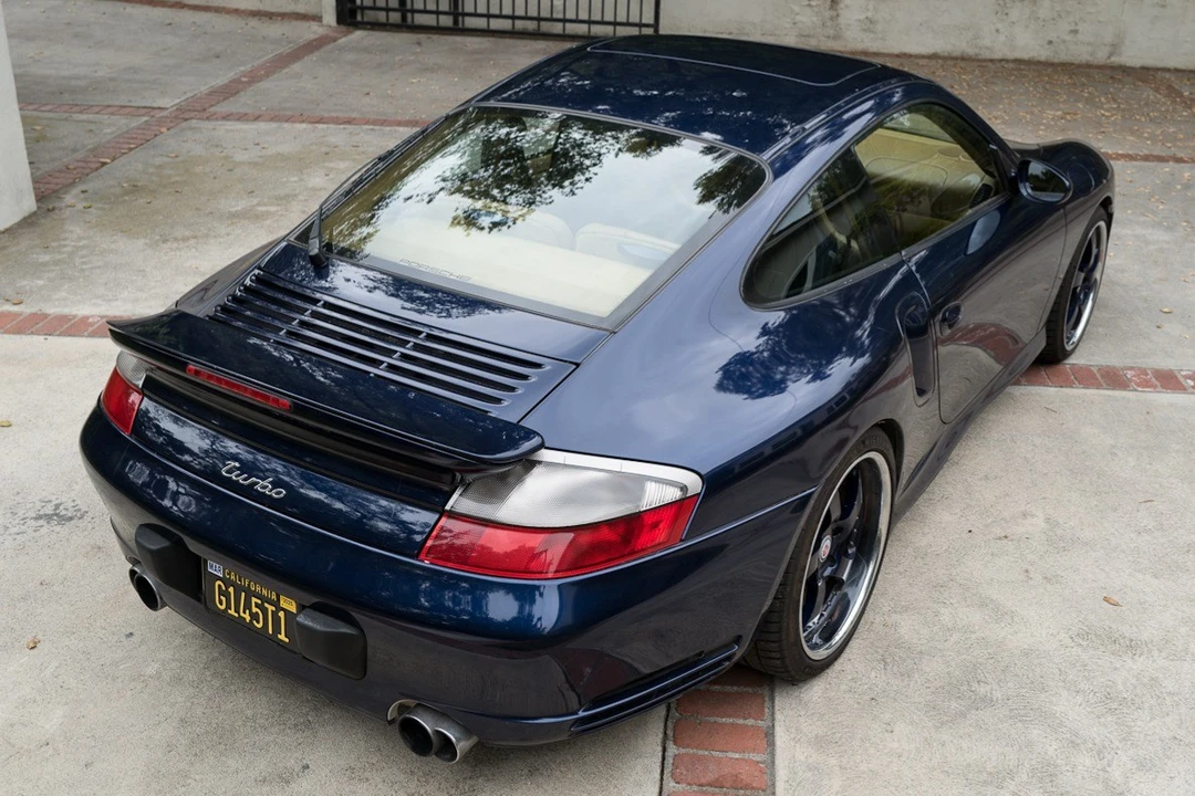 2001 Porsche 996 Turbo - Image 9 of 31