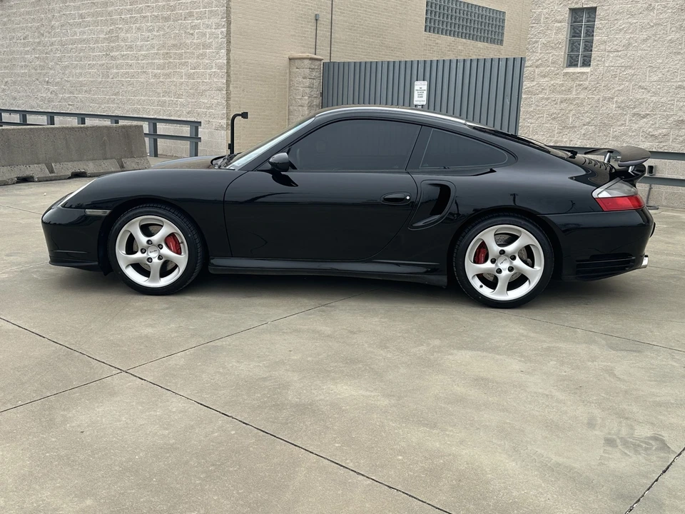 2001 Porsche 996 Turbo - Image 25 of 31