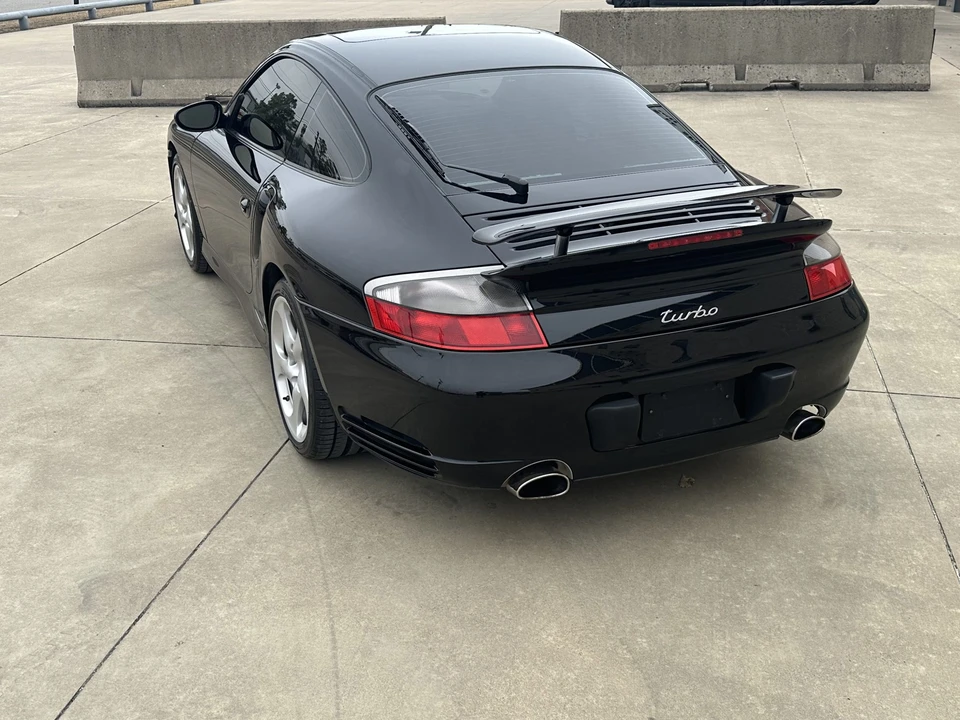2001 Porsche 996 Turbo - Image 19 of 31