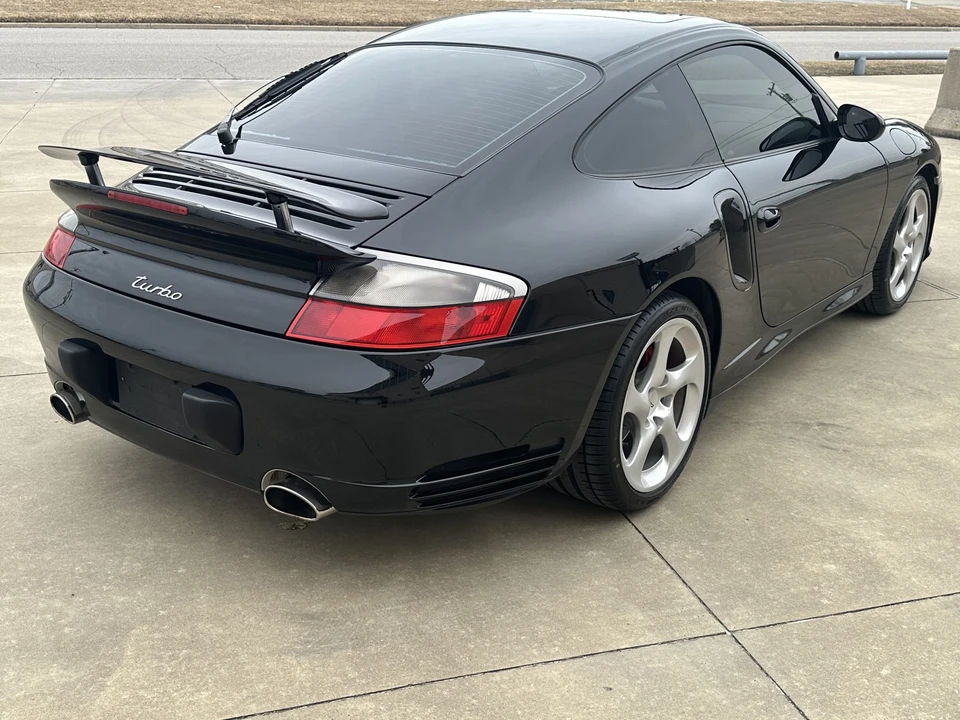 2001 Porsche 996 Turbo - Image 15 of 31