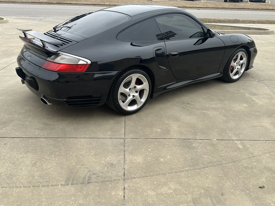 2001 Porsche 996 Turbo - Image 14 of 31