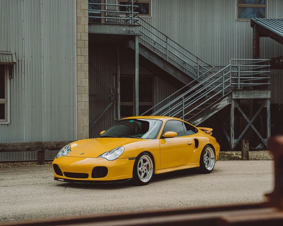 2001 Porsche 996 Turbo - Image 12 of 31