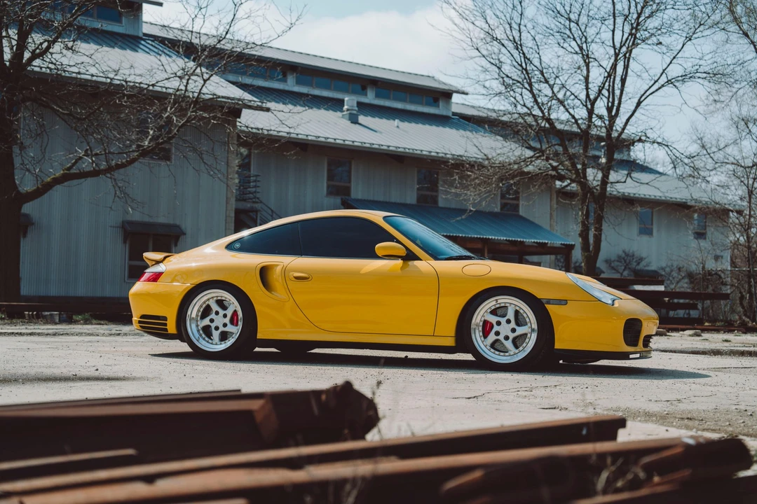 2001 Porsche 996 Turbo - Image 19 of 31