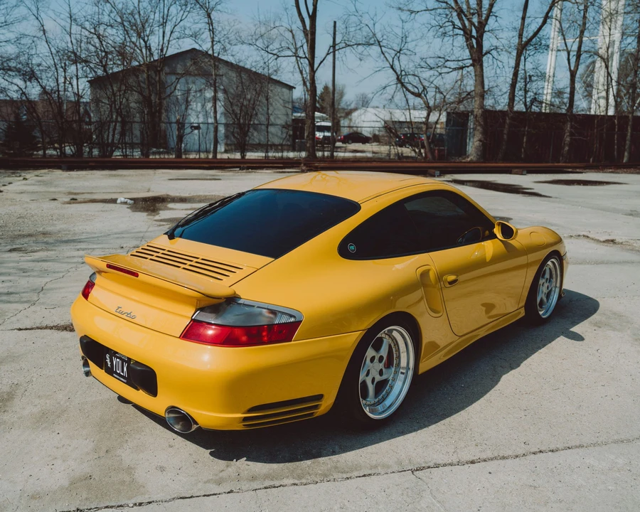 2001 Porsche 996 Turbo - Image 24 of 31