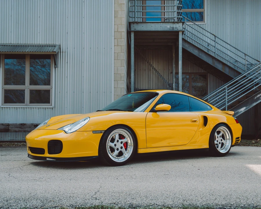 2001 Porsche 996 Turbo - Image 8 of 31