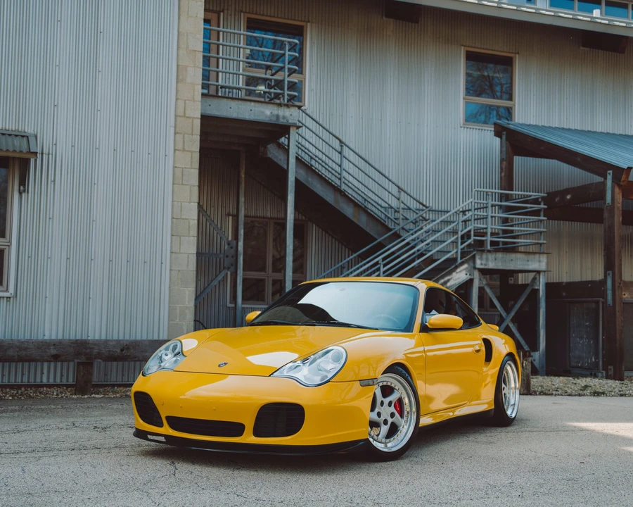 2001 Porsche 996 Turbo - Image 11 of 31