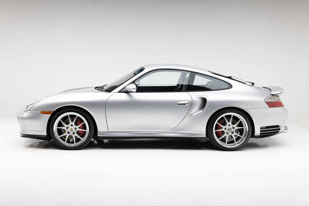 2001 Porsche 996 Turbo - Image 11 of 31