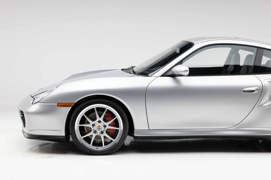 2001 Porsche 996 Turbo - Image 25 of 31