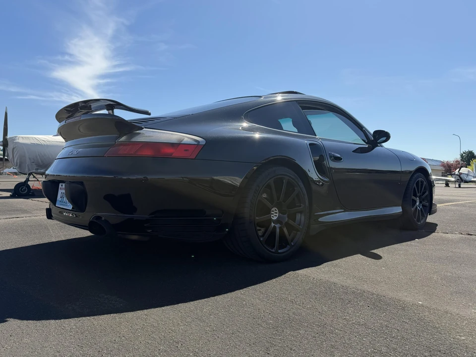 2001 Porsche 996 Turbo - Image 22 of 31