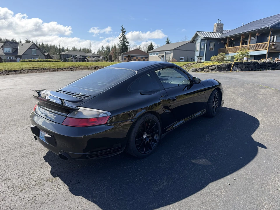 2001 Porsche 996 Turbo - Image 10 of 31