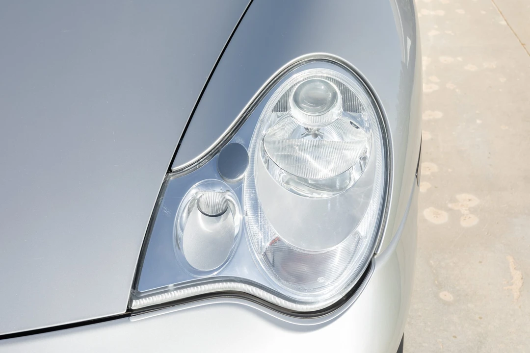 2001 Porsche 996 Turbo - Image 13 of 31