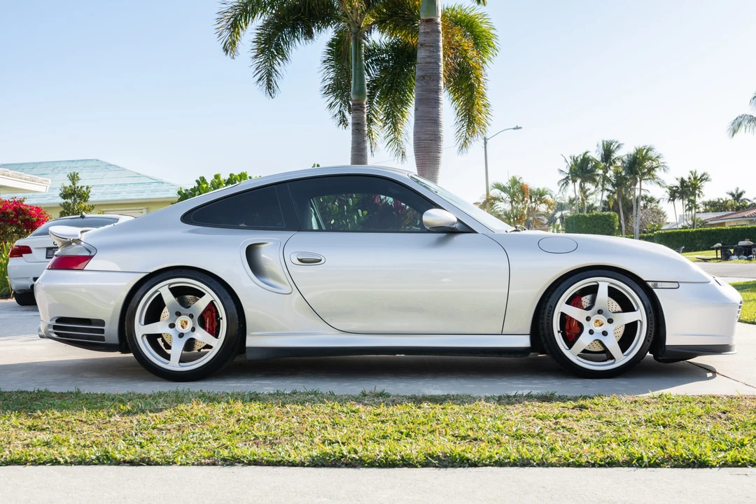 2001 Porsche 996 Turbo - Image 8 of 31