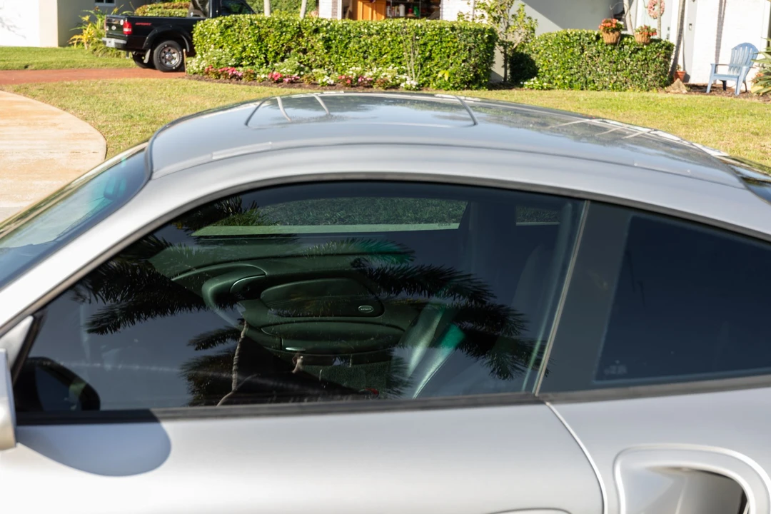 2001 Porsche 996 Turbo - Image 18 of 31