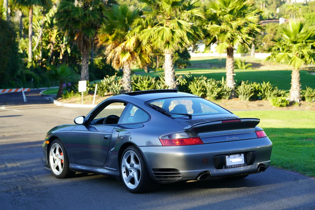 2001 Porsche 996 Turbo - Image 15 of 31