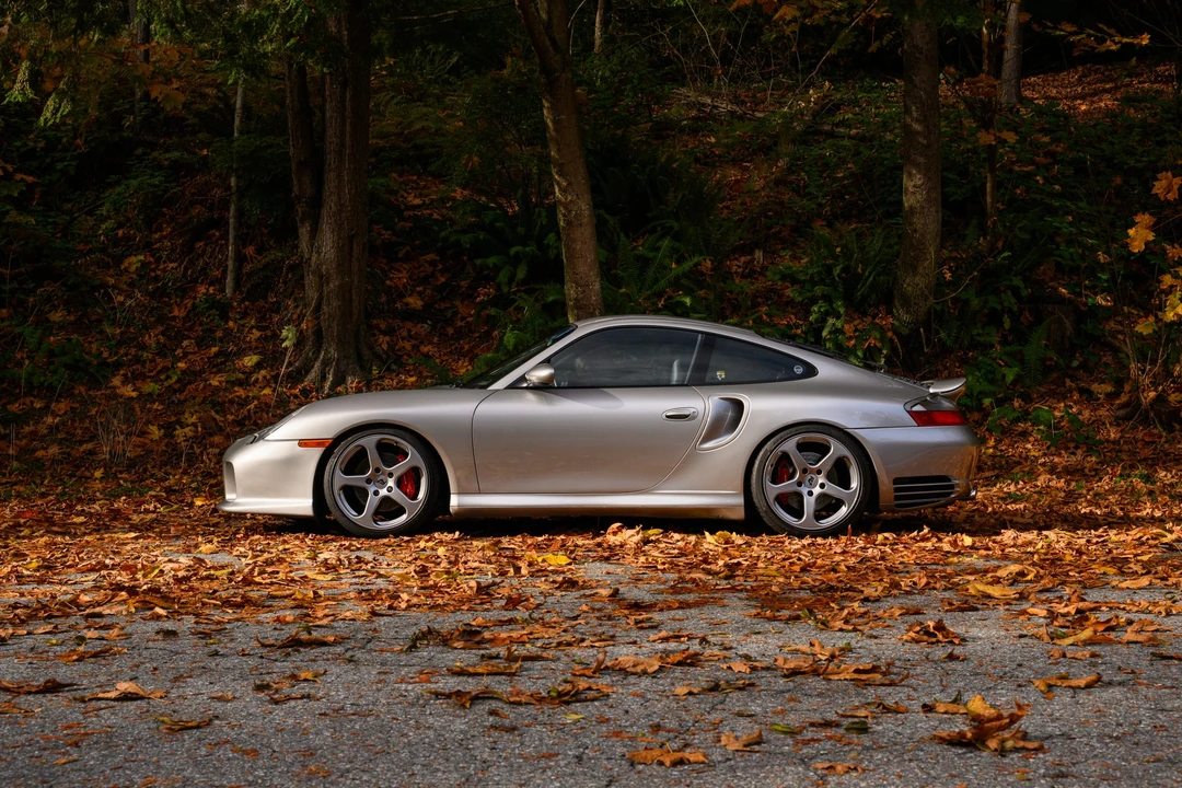 2001 Porsche 996 Turbo - Image 11 of 31