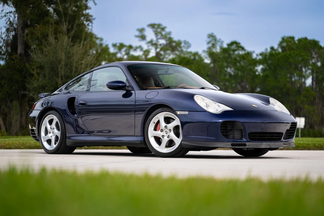 2001 Porsche 996 Turbo - Image 13 of 31