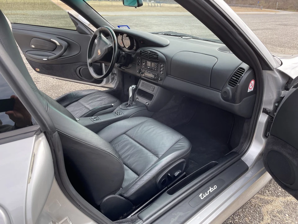 2001 Porsche 996 Turbo - Image 18 of 31