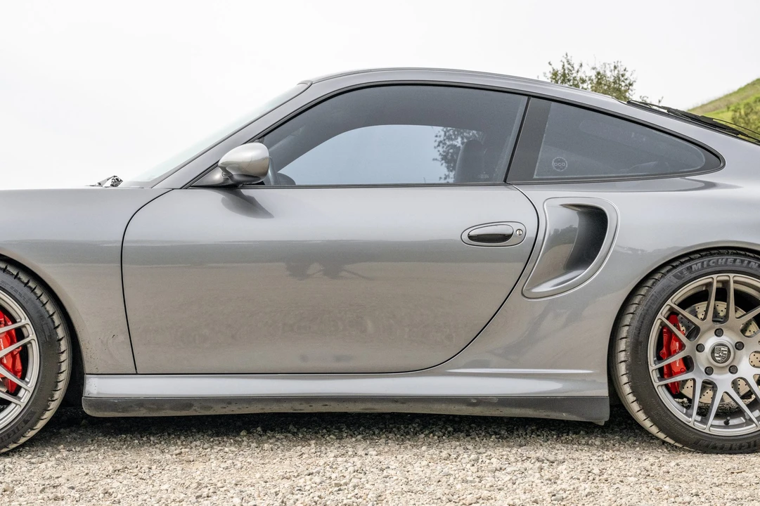 2001 Porsche 996 Turbo - Image 25 of 31