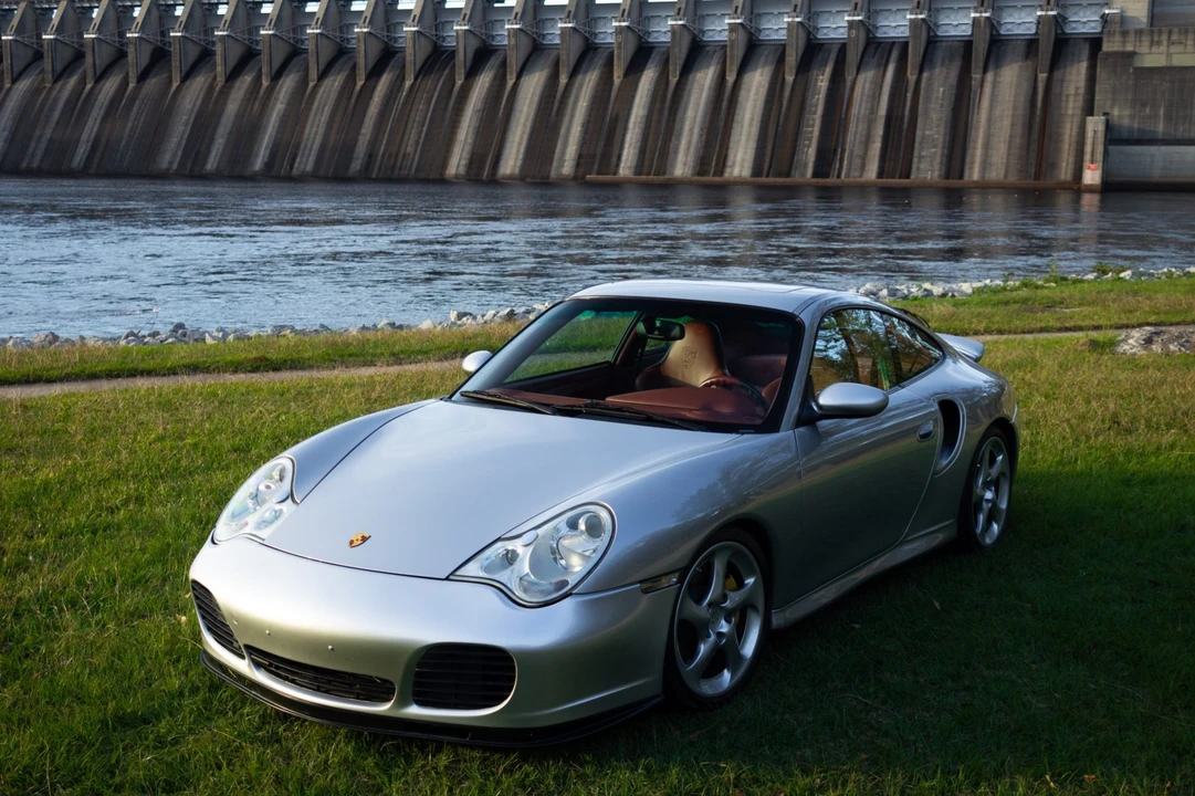 2001 Porsche 996 Turbo - Image 23 of 31