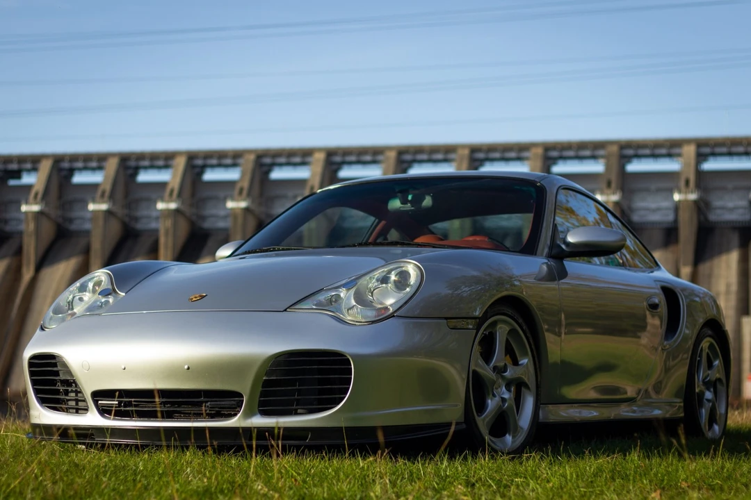 2001 Porsche 996 Turbo - Image 24 of 31