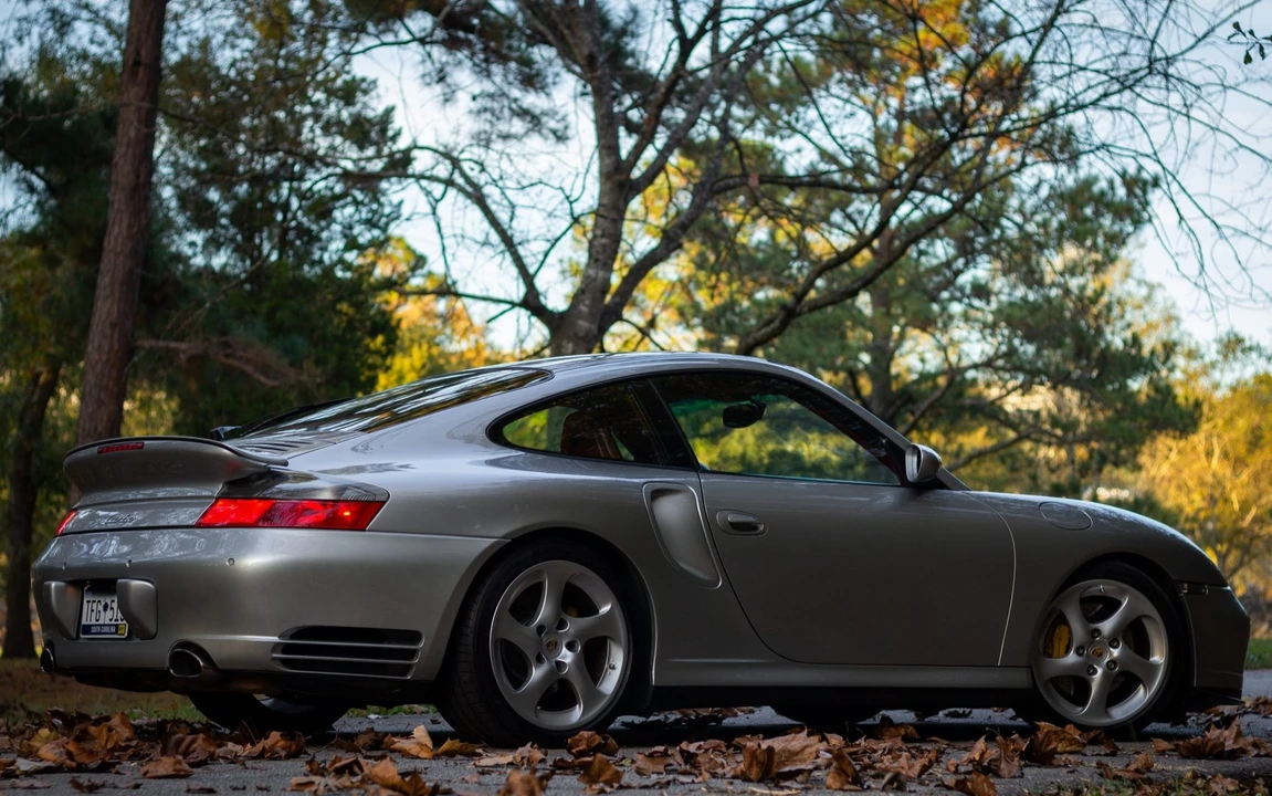2001 Porsche 996 Turbo - Image 4 of 31