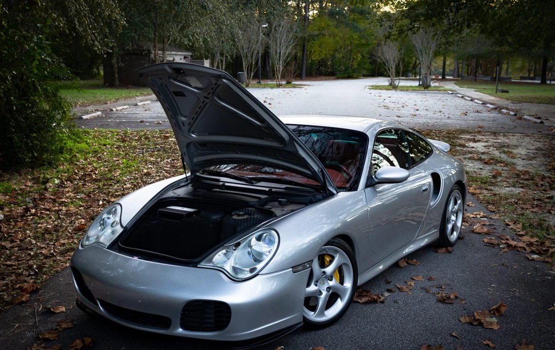 2001 Porsche 996 Turbo - Image 9 of 31