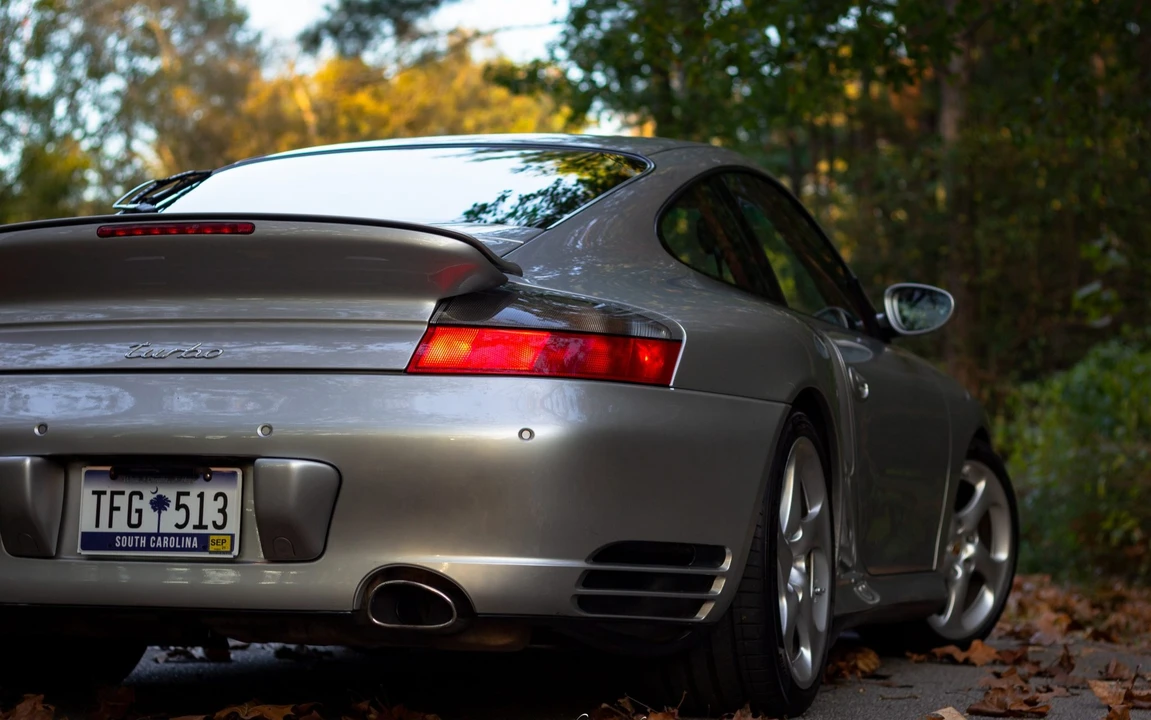 2001 Porsche 996 Turbo - Image 6 of 31