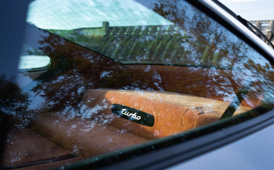 2001 Porsche 996 Turbo - Image 30 of 31