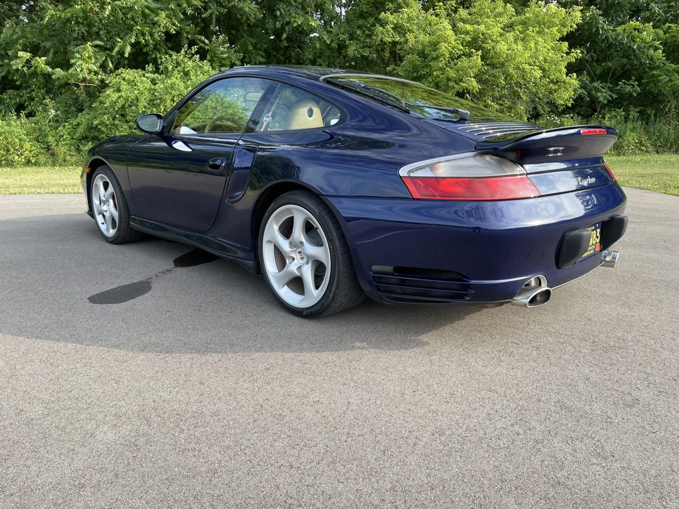 2001 Porsche 996 Turbo - Image 9 of 31