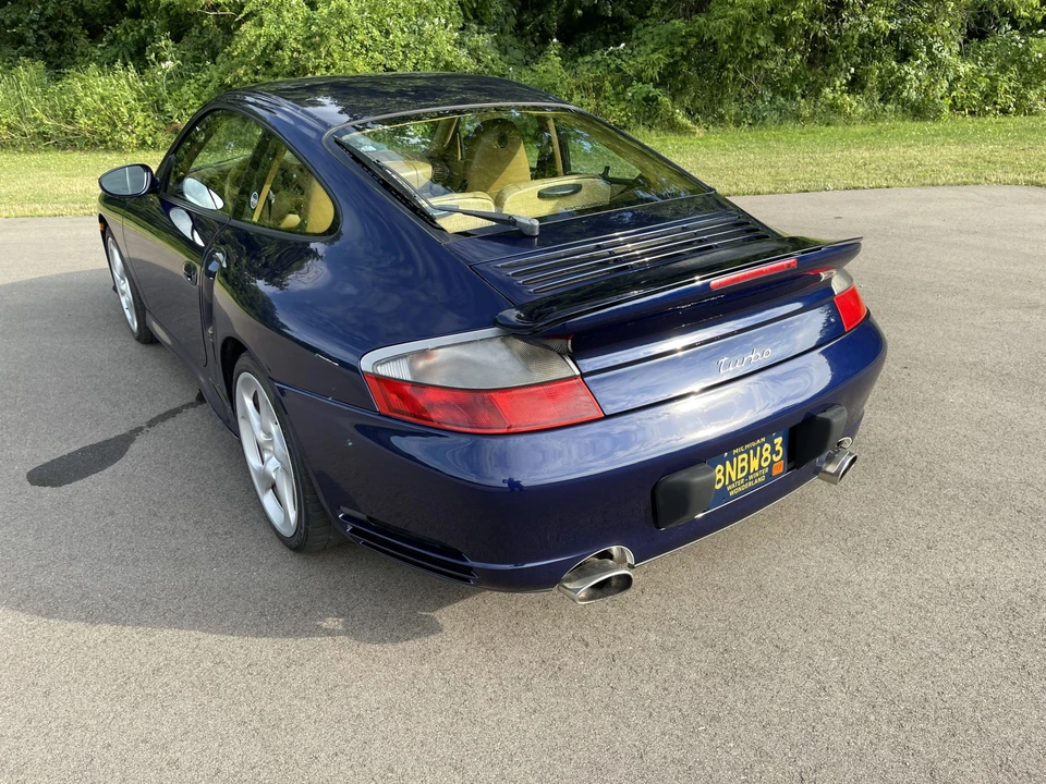 2001 Porsche 996 Turbo - Image 10 of 31