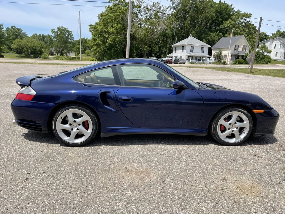 2001 Porsche 996 Turbo - Image 15 of 31