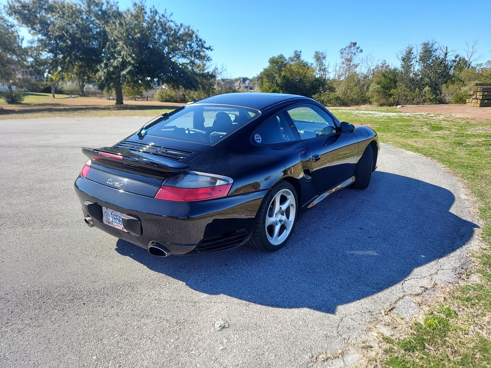 2001 Porsche 996 Turbo - Image 16 of 31