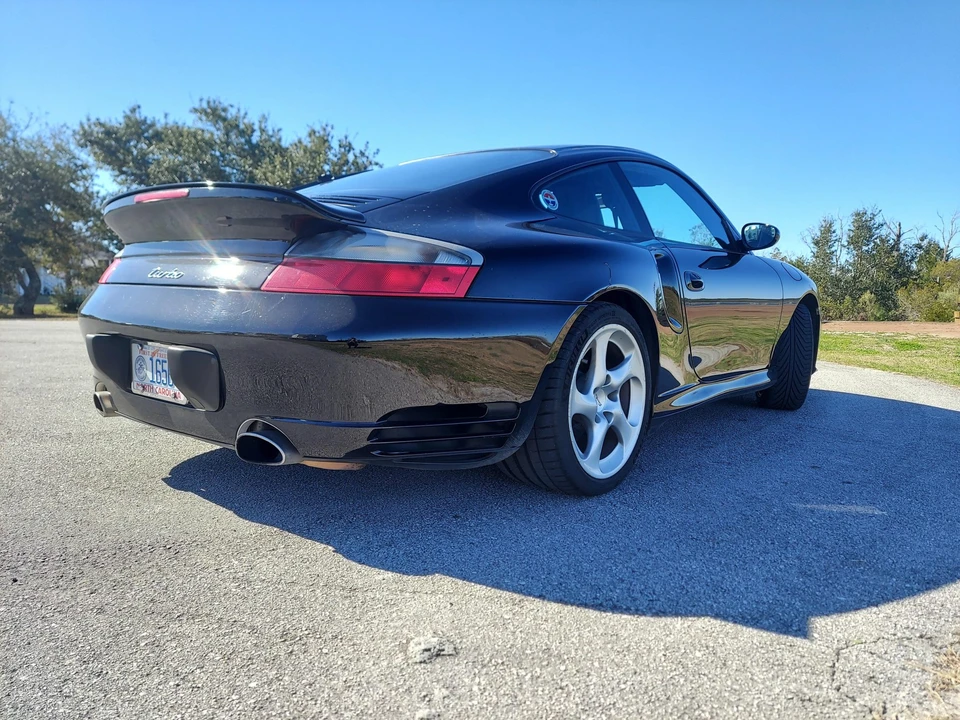 2001 Porsche 996 Turbo - Image 15 of 31