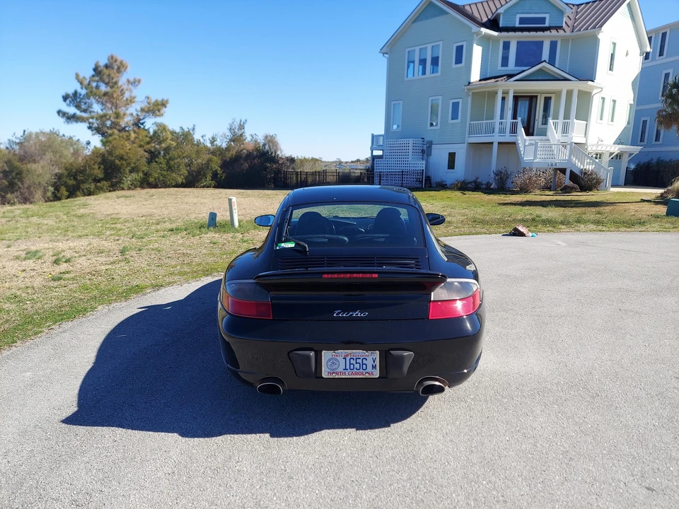 2001 Porsche 996 Turbo - Image 10 of 31