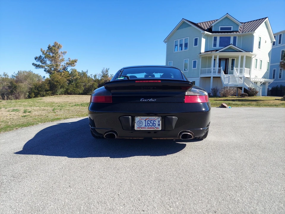 2001 Porsche 996 Turbo - Image 13 of 31