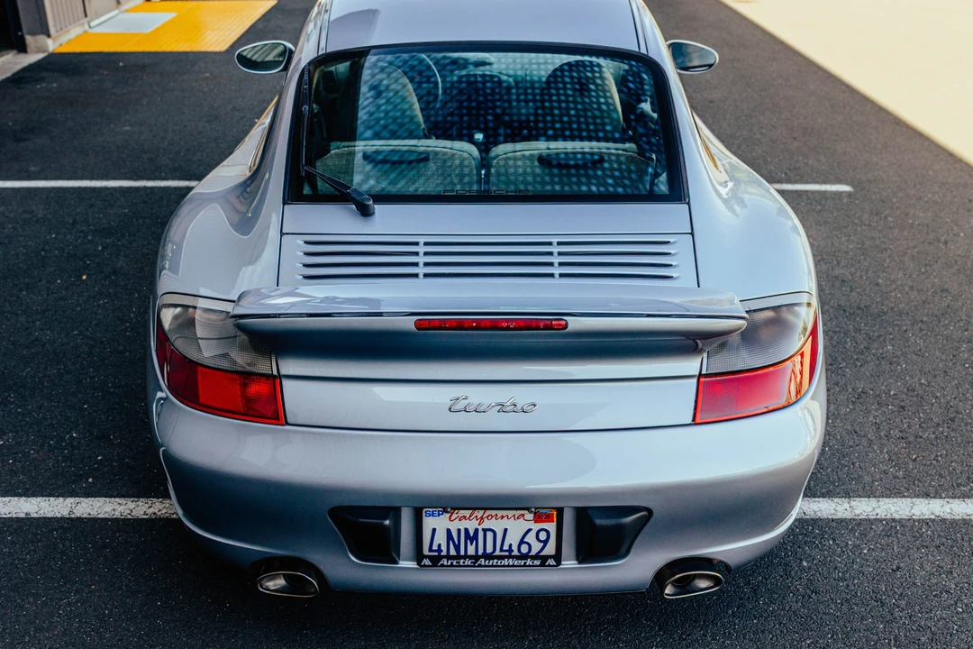 2001 Porsche 996 Turbo - Image 28 of 31