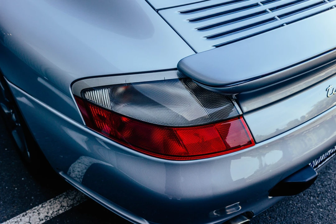 2001 Porsche 996 Turbo - Image 25 of 31