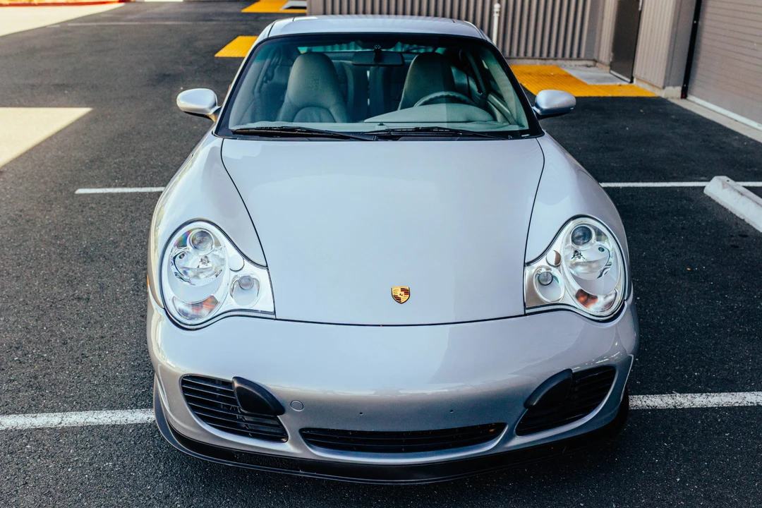 2001 Porsche 996 Turbo - Image 13 of 31
