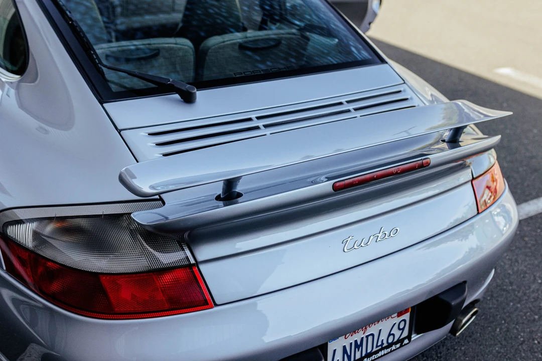 2001 Porsche 996 Turbo - Image 24 of 31