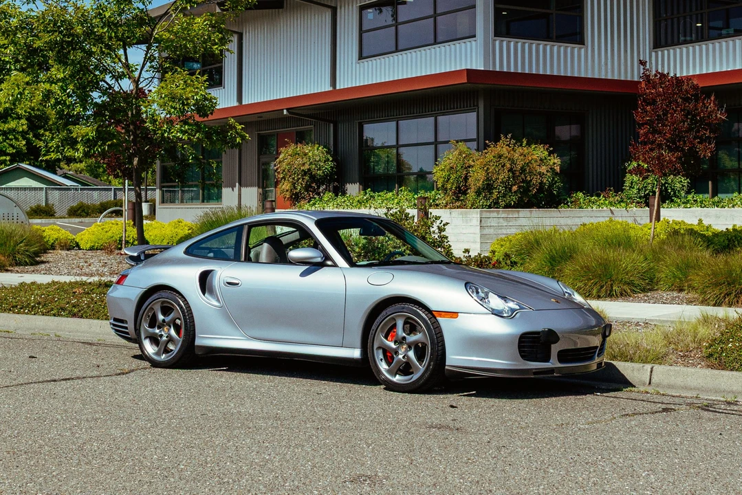 2001 Porsche 996 Turbo - Image 10 of 31