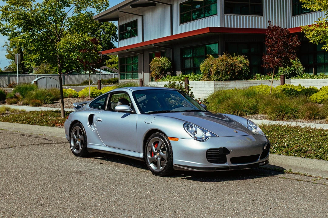 2001 Porsche 996 Turbo - Image 13 of 31