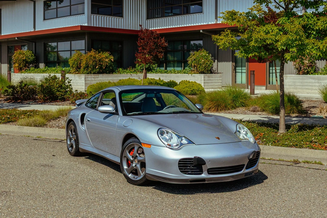 2001 Porsche 996 Turbo - Image 11 of 31