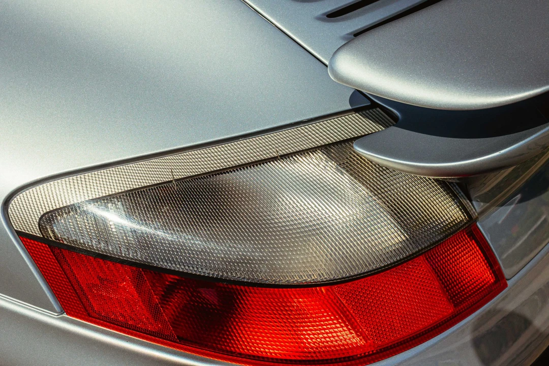 2001 Porsche 996 Turbo - Image 27 of 31