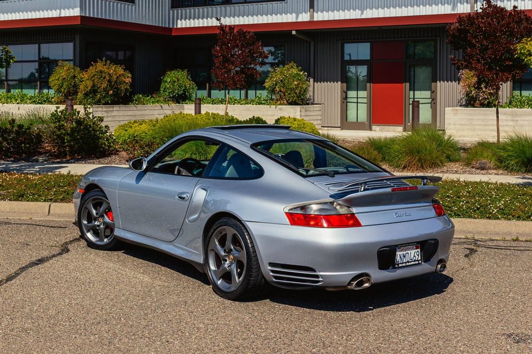 2001 Porsche 996 Turbo - Image 6 of 31