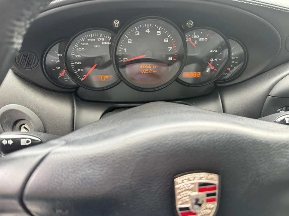 2001 Porsche 996 Turbo - Image 27 of 31